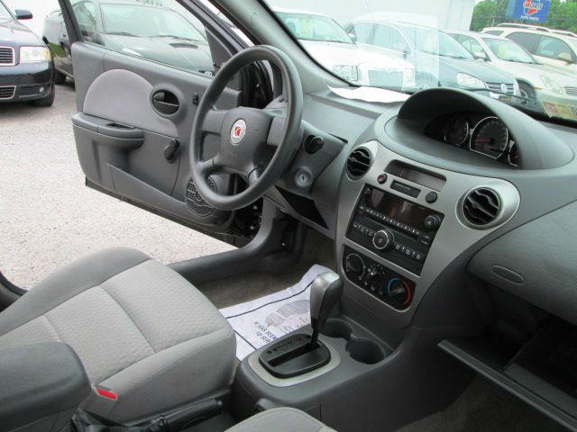 Saturn Ion 2007 photo 11