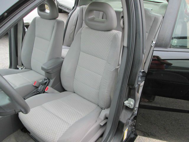 Saturn Ion 2007 photo 19