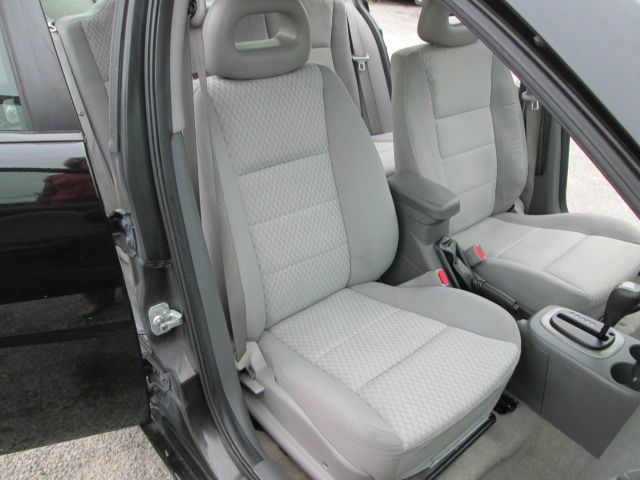 Saturn Ion 2007 photo 3