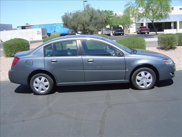 Saturn Ion X Sedan