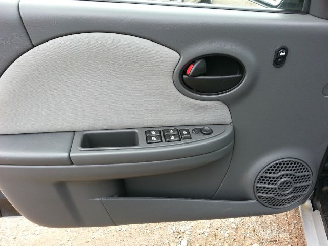 Saturn Ion 2007 photo 3