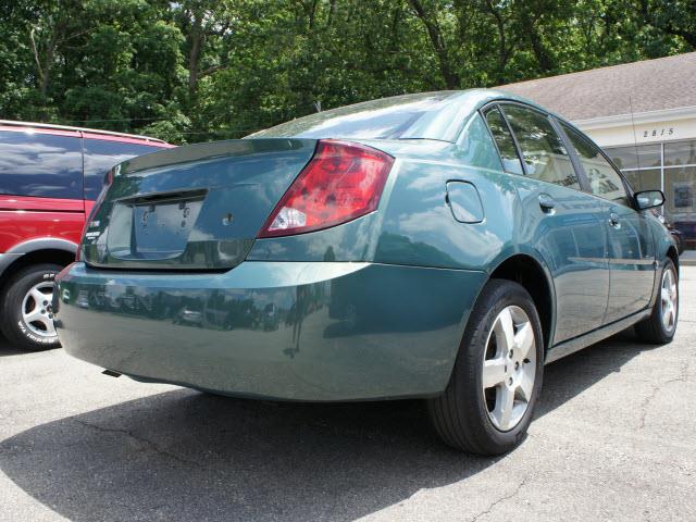 Saturn Ion 2 Sedan