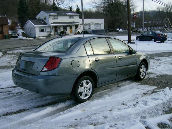 Saturn Ion 2007 photo 2