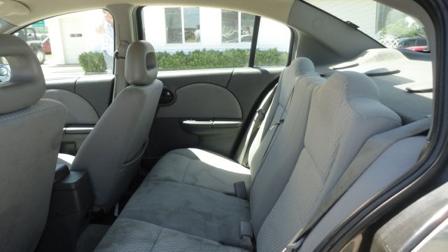 Saturn Ion 2007 photo 1