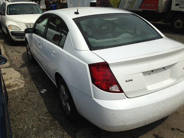 Saturn Ion 2007 photo 2