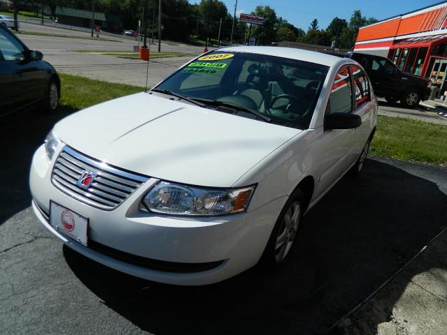 Saturn Ion 2007 photo 2