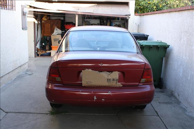 Saturn L Series 1999 photo 4