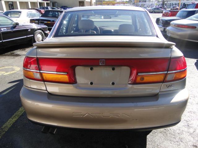 Saturn L Series 2000 photo 4