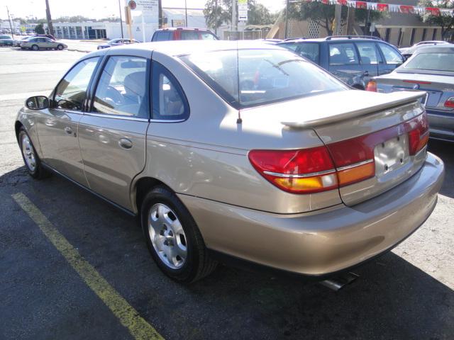 Saturn L Series 2000 photo 5