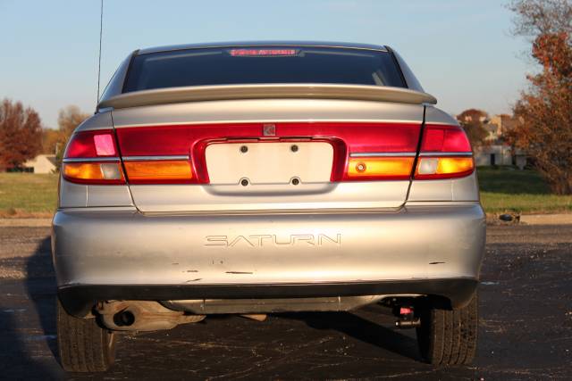 Saturn L Series 2000 photo 4