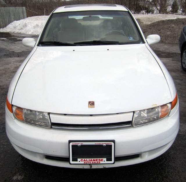 Saturn L Series 2000 photo 1