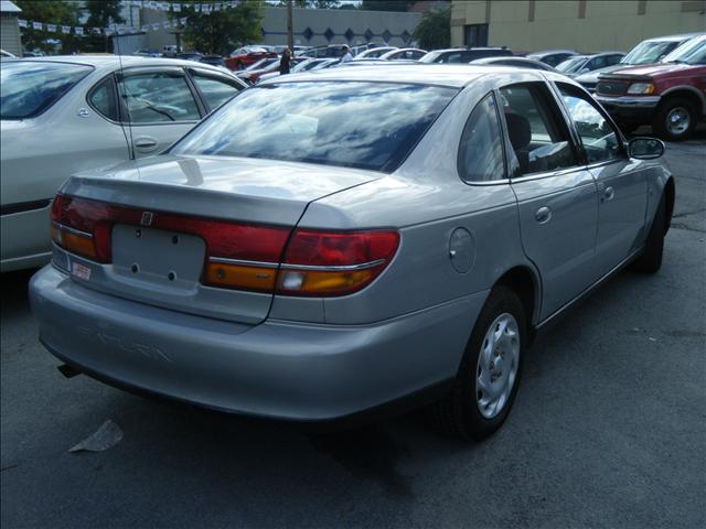 Saturn L Series 2000 photo 4