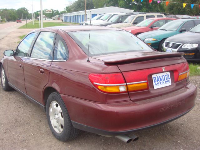 Saturn L Series 2000 photo 2