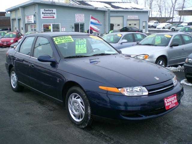 Saturn L Series 2000 photo 3