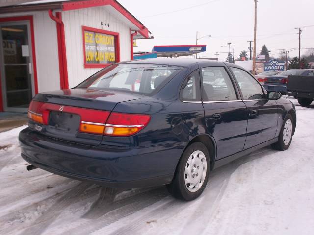 Saturn L Series 2000 photo 4