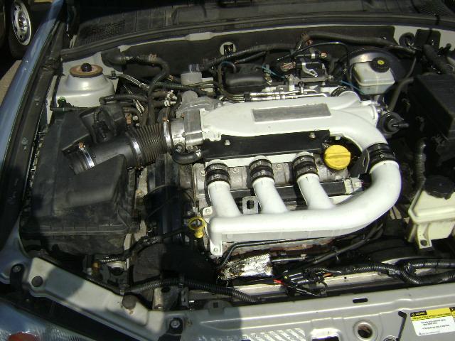 Saturn L Series 2000 photo 2