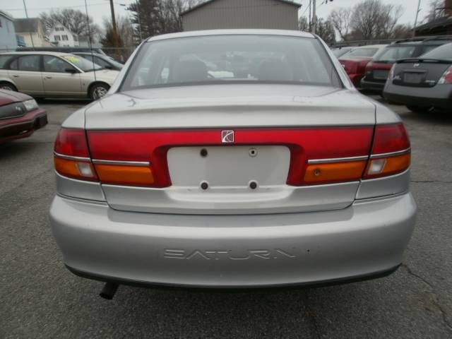 Saturn L Series 2000 photo 2