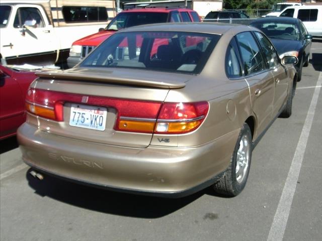 Saturn L Series 2000 photo 3