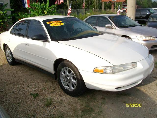 Saturn L Series Unknown Sedan