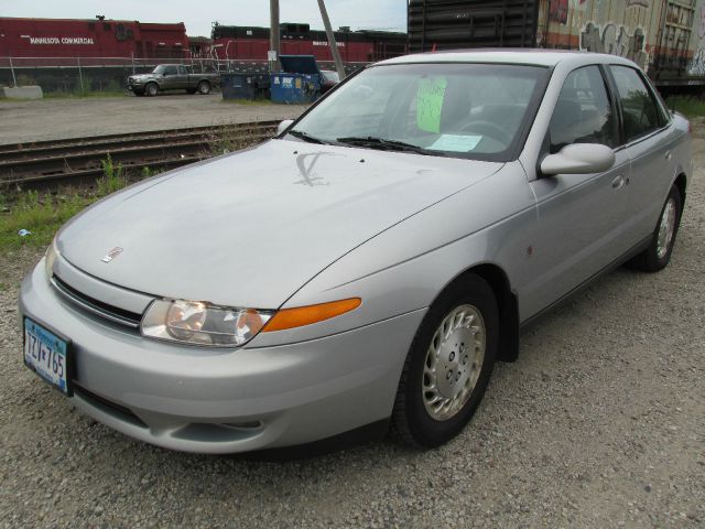 Saturn L Series 2000 photo 2