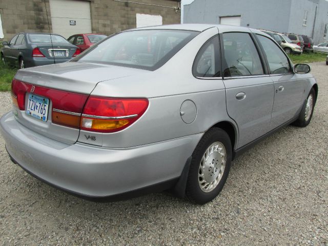 Saturn L Series 2000 photo 3