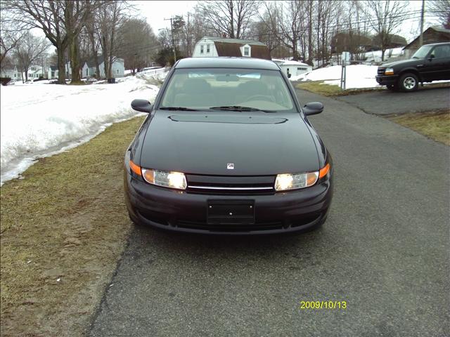 Saturn L Series 2000 photo 1