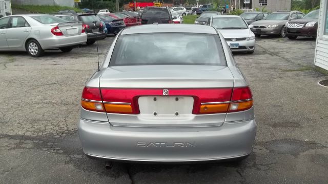 Saturn L Series 2000 photo 4