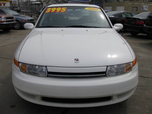 Saturn L Series 2001 photo 2