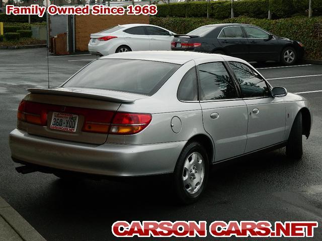 Saturn L Series 2001 photo 4