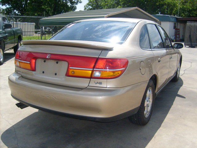 Saturn L Series 2001 photo 27