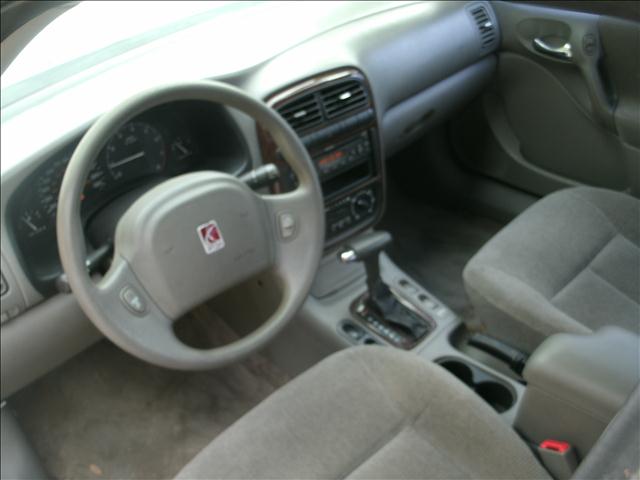 Saturn L Series 2001 photo 3