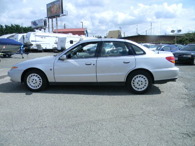 Saturn L Series 2001 photo 3