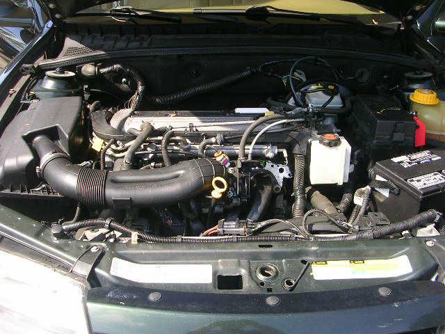 Saturn L Series 2001 photo 4