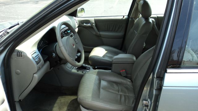 Saturn L Series 2001 photo 1