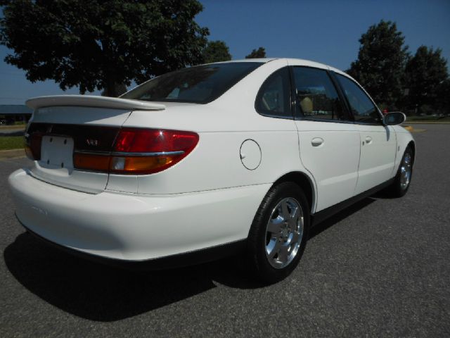 Saturn L Series 2002 photo 12