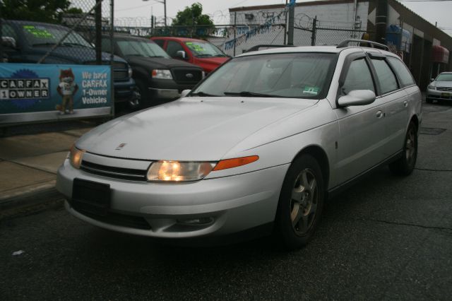 Saturn L Series 2002 photo 2