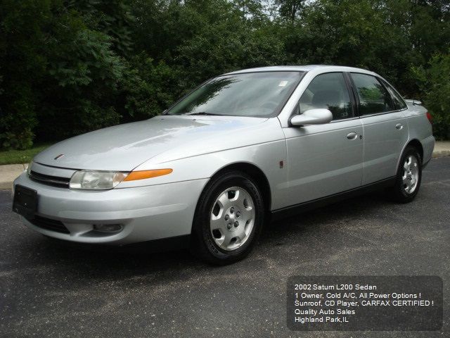 Saturn L Series 2002 photo 3