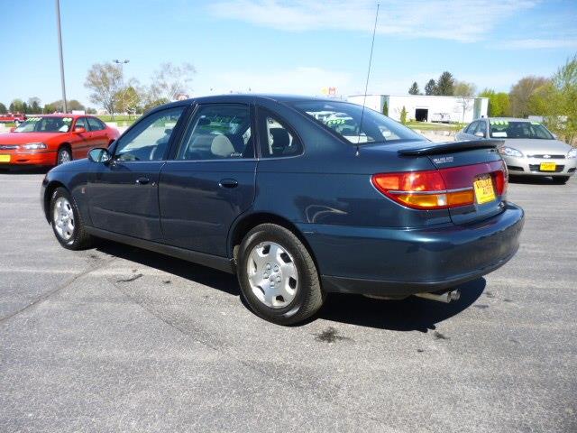 Saturn L Series 2002 photo 3