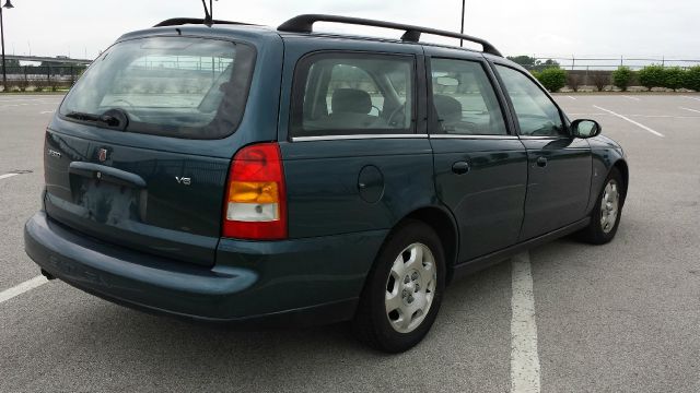 Saturn L Series 2002 photo 1