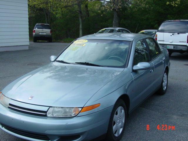 Saturn L Series 2002 photo 2