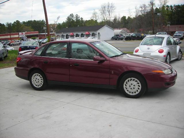 Saturn L Series 2002 photo 4