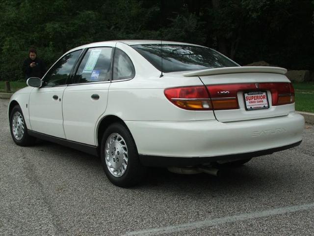 Saturn L Series 2002 photo 4