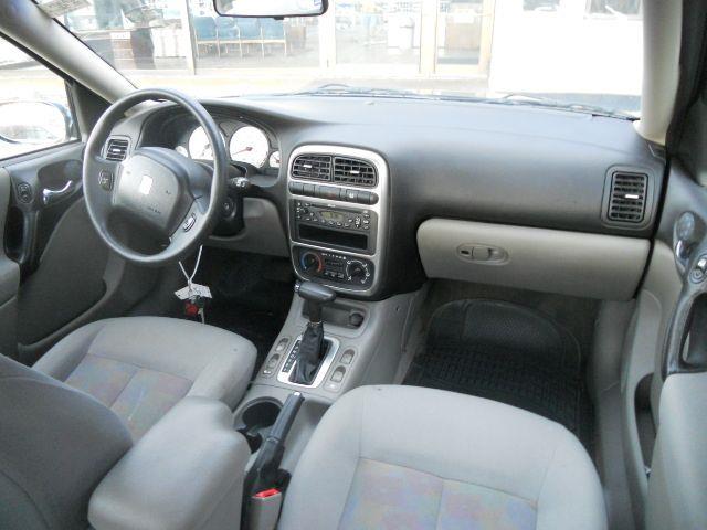 Saturn L Series 2003 photo 4