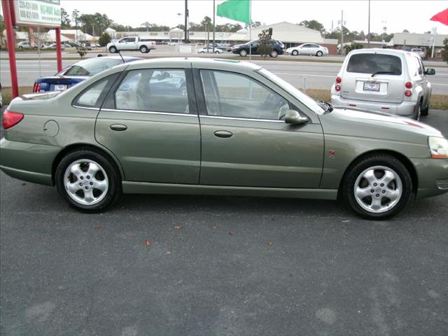 Saturn L Series 2003 photo 4