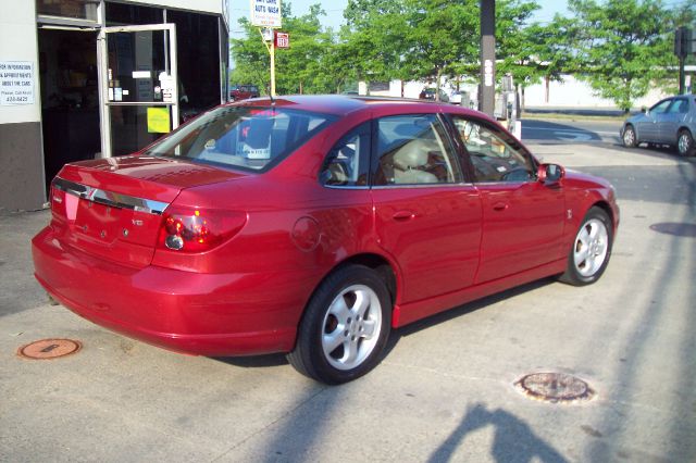 Saturn L Series 3.5 Sedan