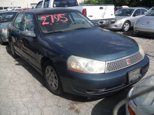 Saturn L Series 2WD Eddie Bauer Sedan