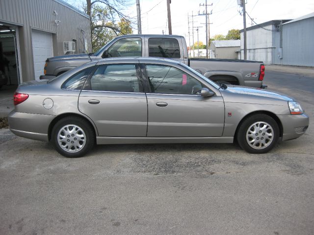 Saturn L Series 2003 photo 1