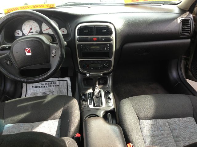 Saturn L Series 2003 photo 1