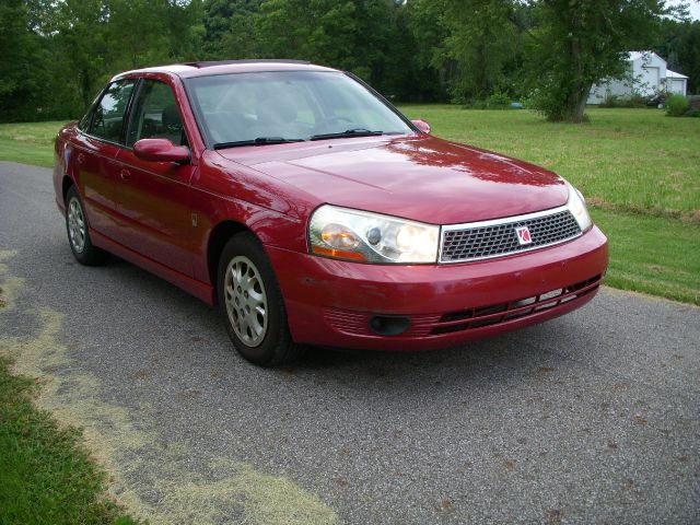 Saturn L Series 2003 photo 2