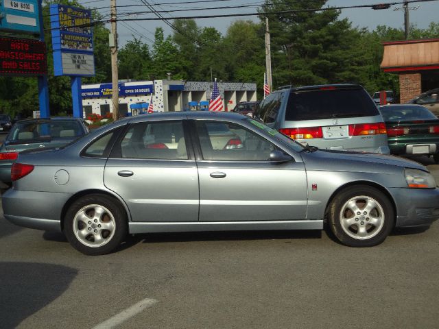 Saturn L Series 2003 photo 7